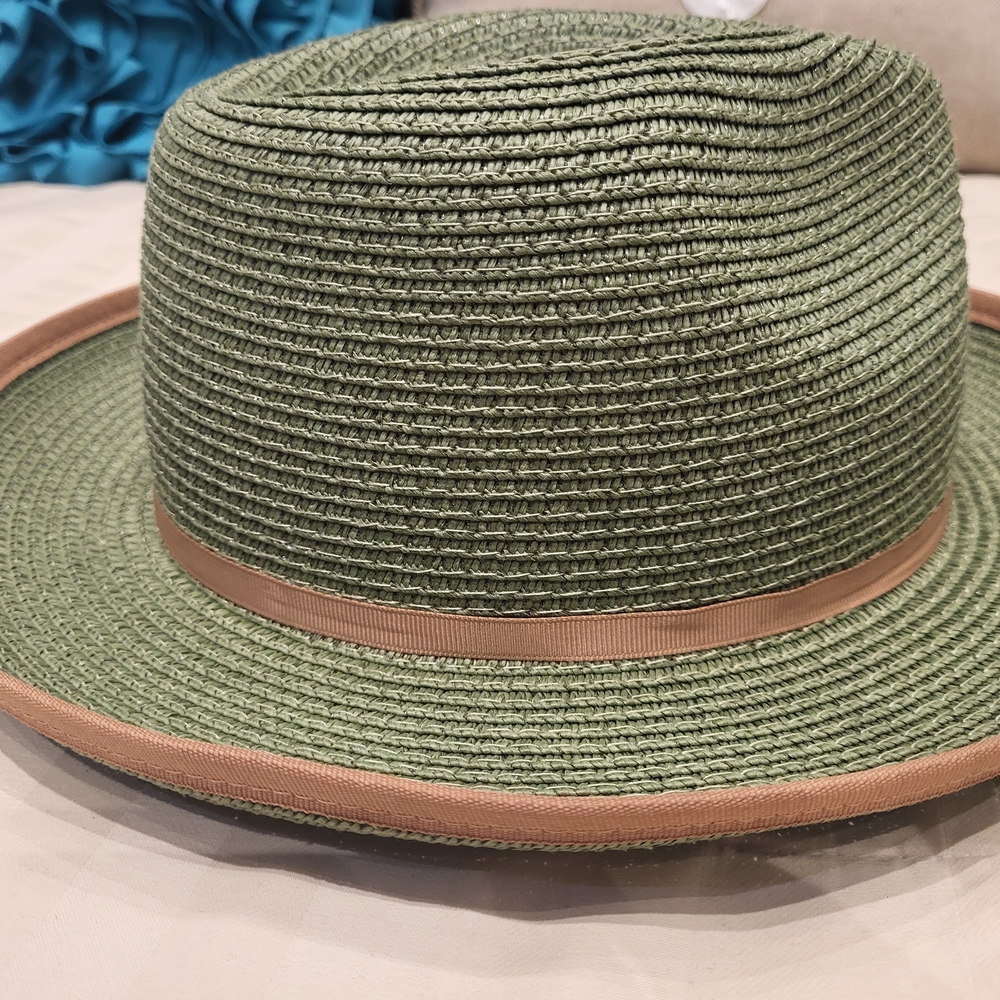 Elegant Olive Green Women's Straw Hat